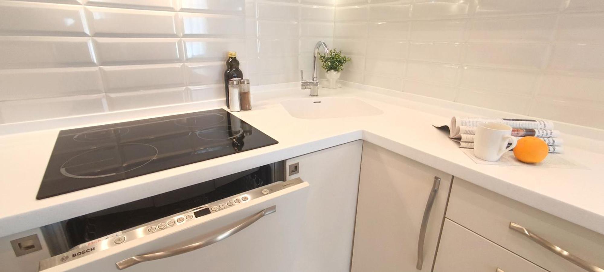 Old Town 2 Bedroom Apartment Near Dome Square & Scenic Waterfront Рига Экстерьер фото